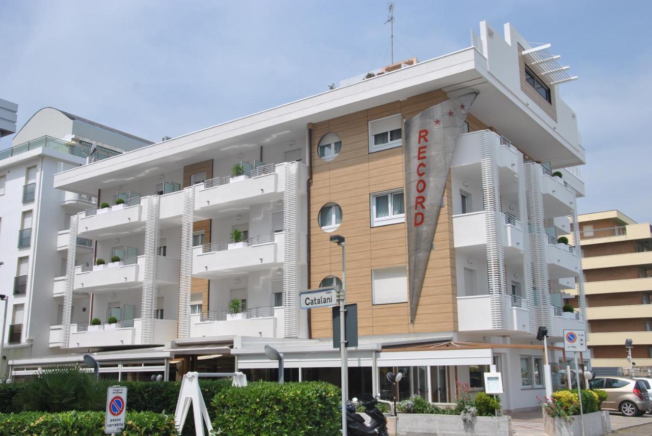 Hotel Record Ричоне Екстериор снимка